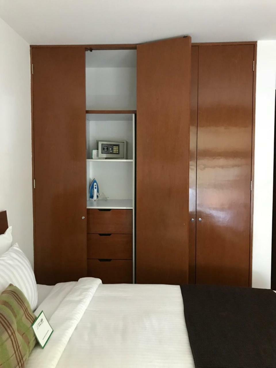 Residence L' Heritage Aristoteles 225 By Bluebay Città del Messico Esterno foto